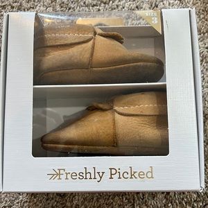 Freshly Picked Moccasins, Used in Good Condition, Size 3, Beehive State (Tan)